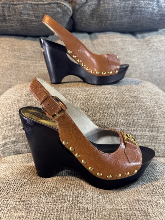 MICHAEL Michael Kors Shoes - MICHAEL Michael Kors Charm Sling Open Toe Platform Wedge Sandals Size 8M